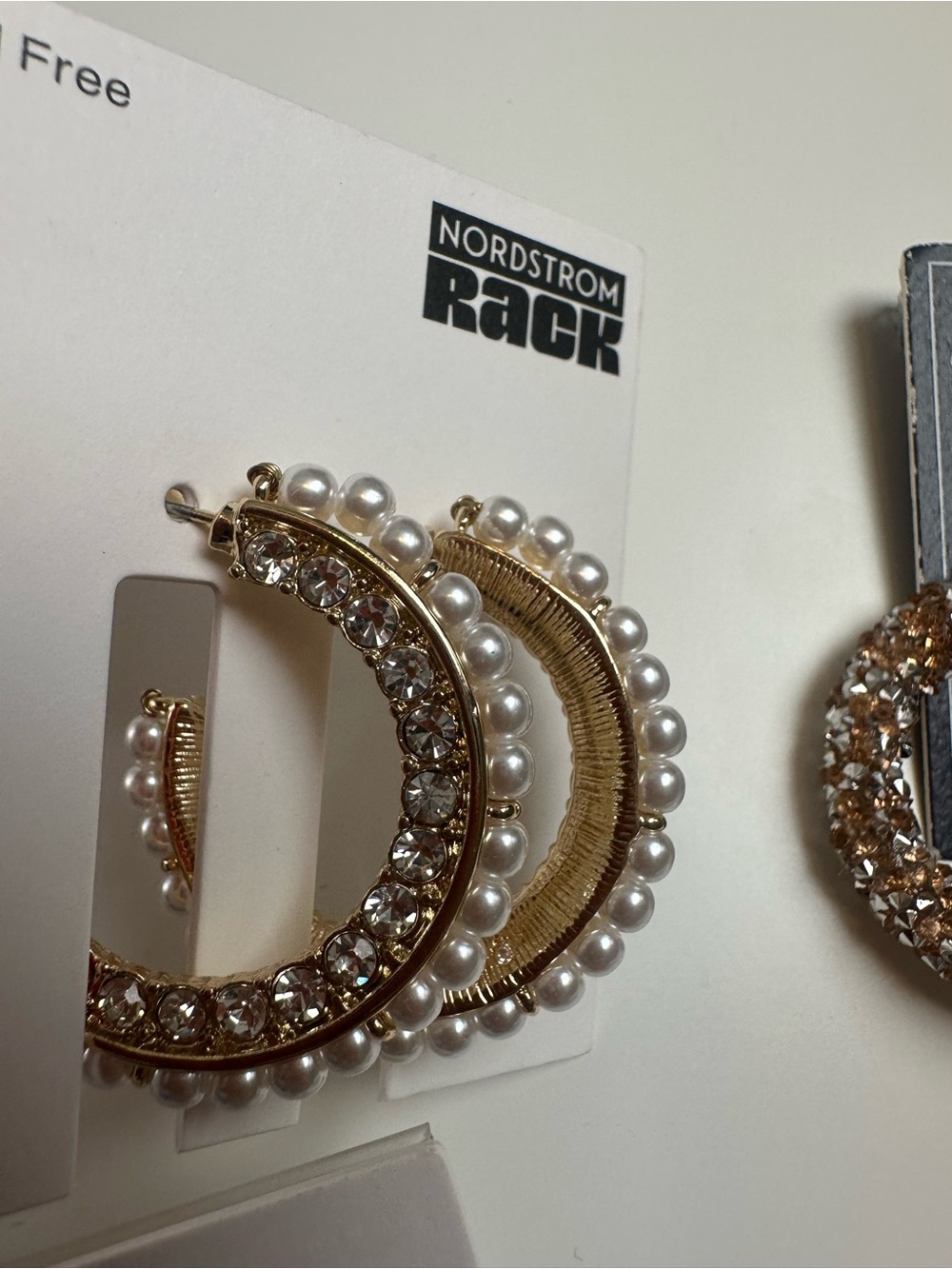 Nordstrom Rack‎ Jewelry Assortment - Picture 5 of 5